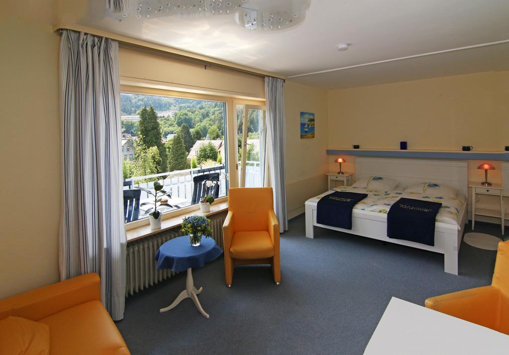 Hotel Sonnenhof Garni Bad Herrenalb Phòng bức ảnh